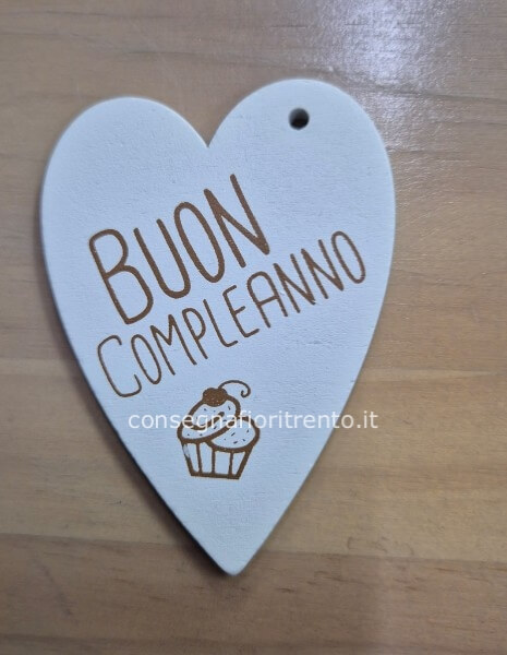 Biglietto di auguri in legno, a forma di cuore,buon compleanno